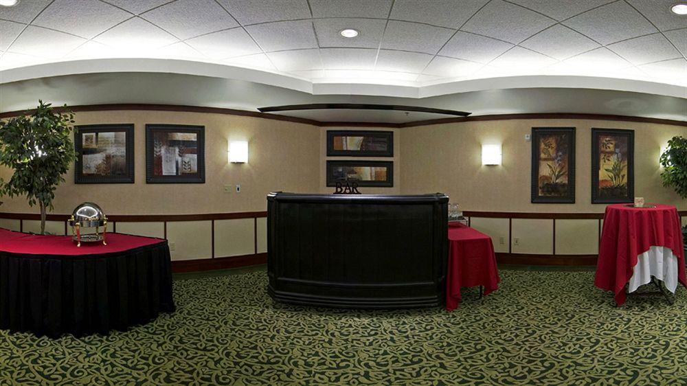 Courtyard By Marriott Oklahoma City Downtown Buitenkant foto