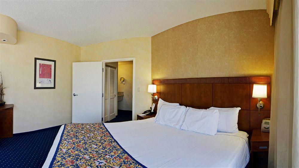 Courtyard By Marriott Oklahoma City Downtown Buitenkant foto