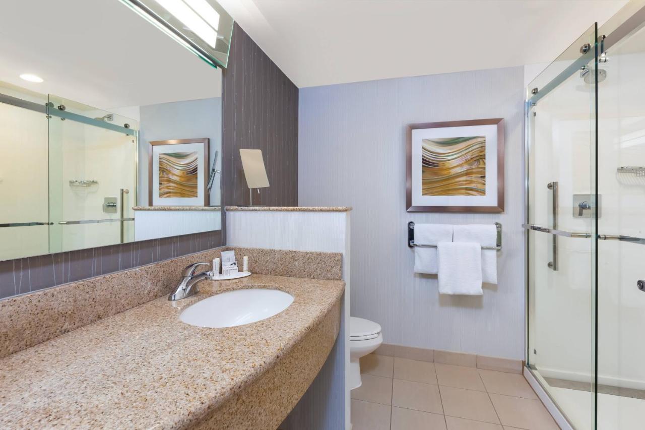Courtyard By Marriott Oklahoma City Downtown Buitenkant foto
