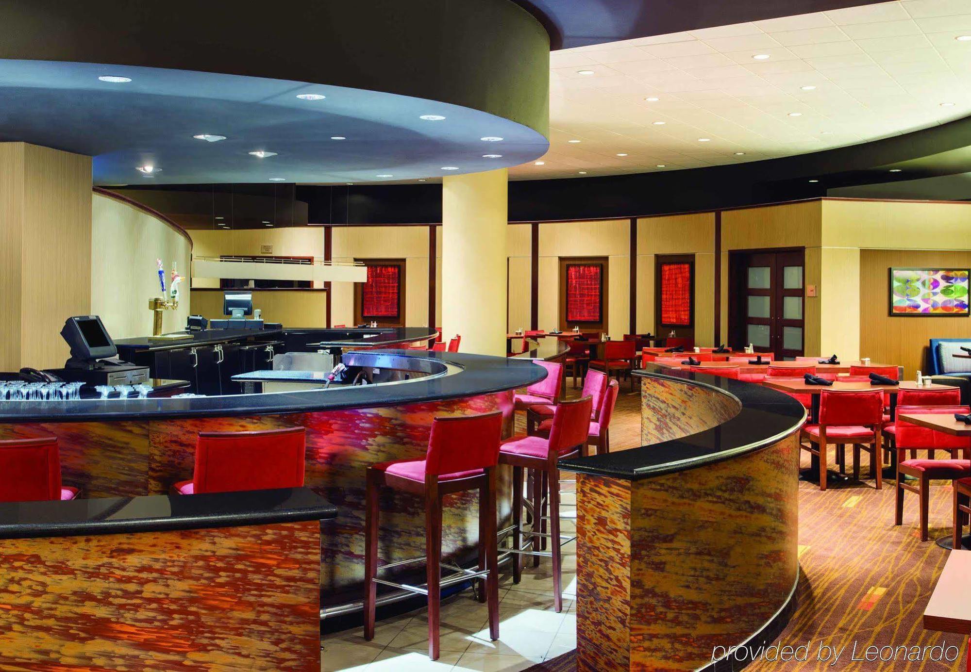 Courtyard By Marriott Oklahoma City Downtown Buitenkant foto