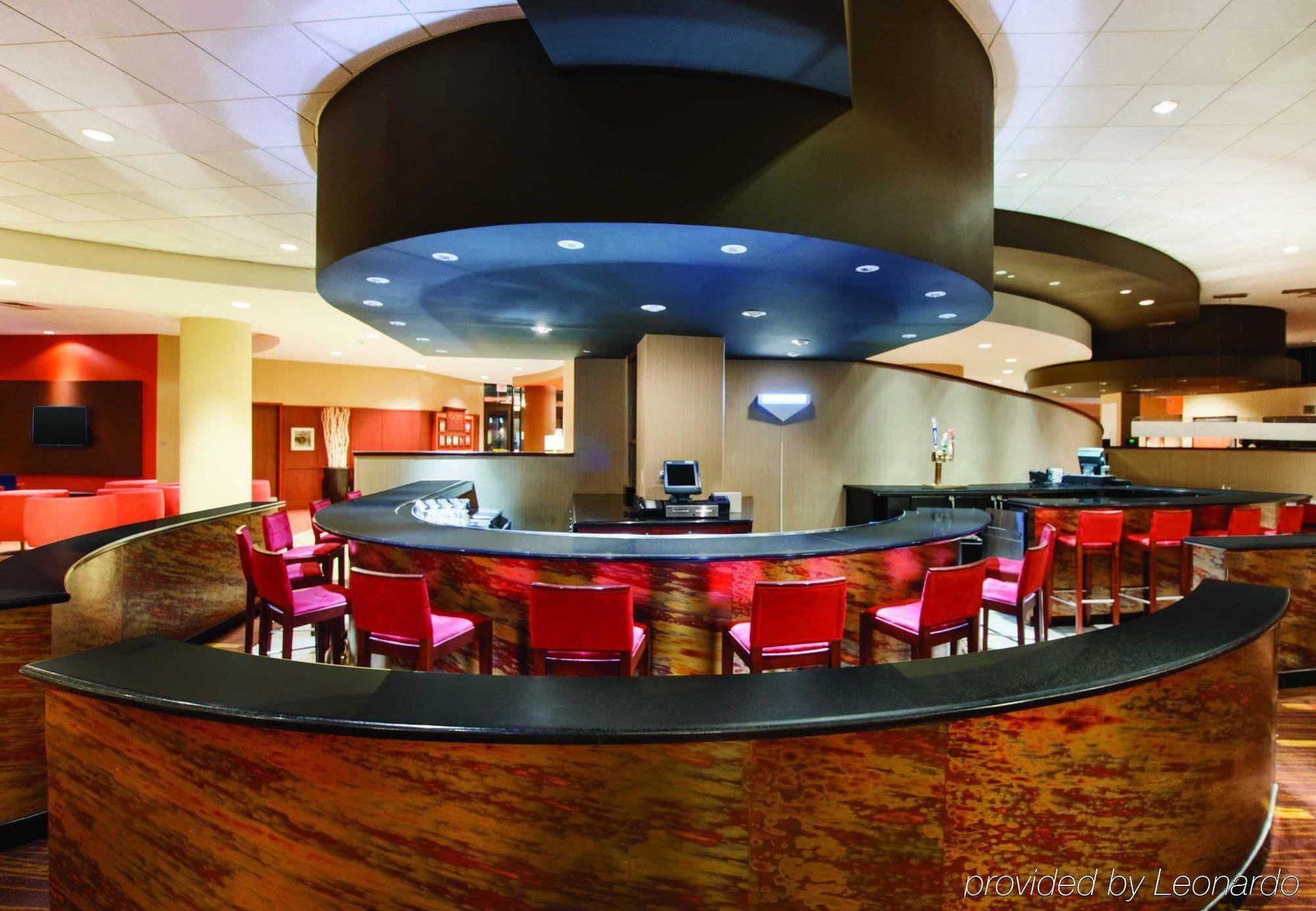 Courtyard By Marriott Oklahoma City Downtown Buitenkant foto