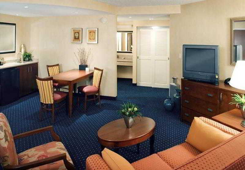 Courtyard By Marriott Oklahoma City Downtown Buitenkant foto